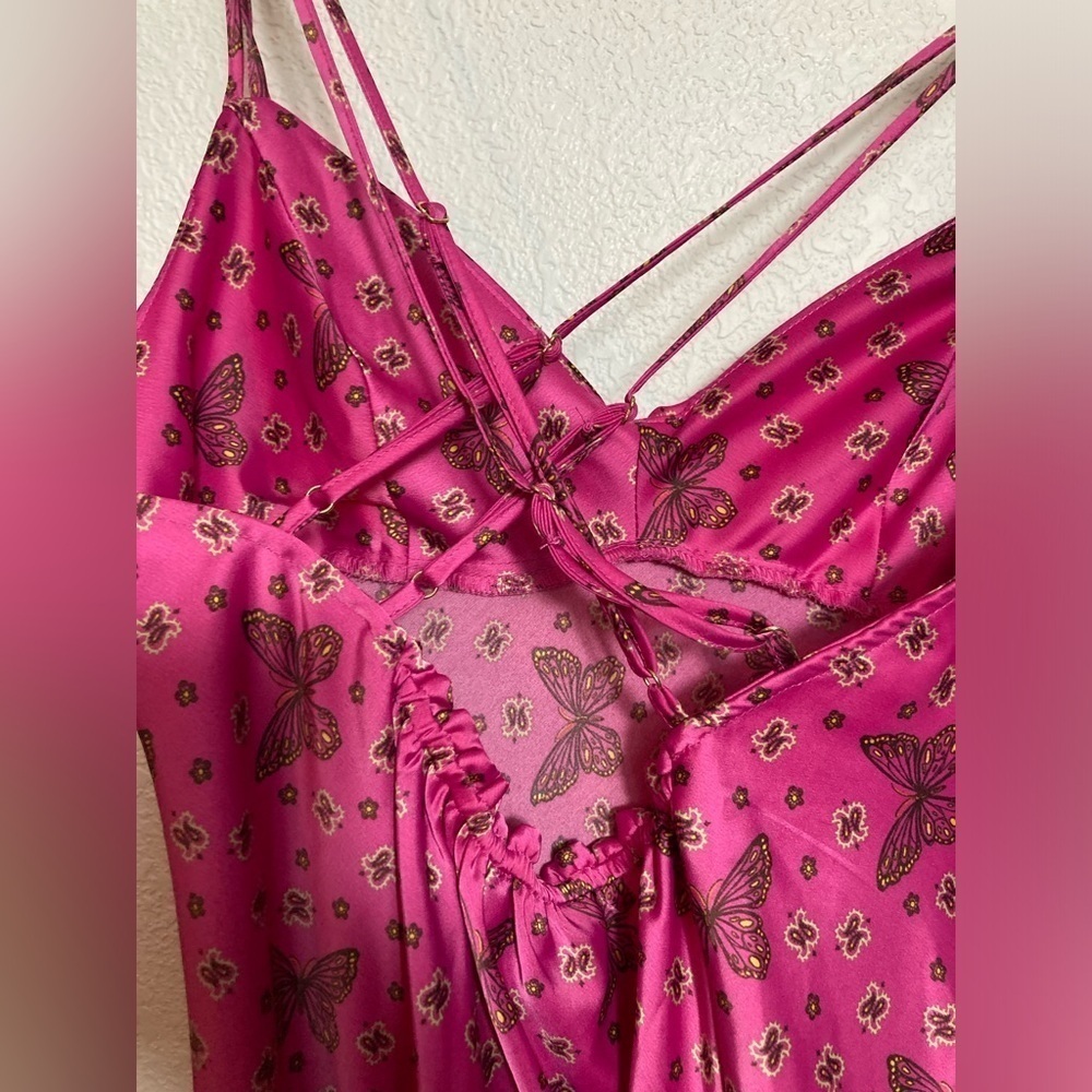 Urban Outfitters Samira Fuchsia satin butterfly dress Large - Picture 9 of 12